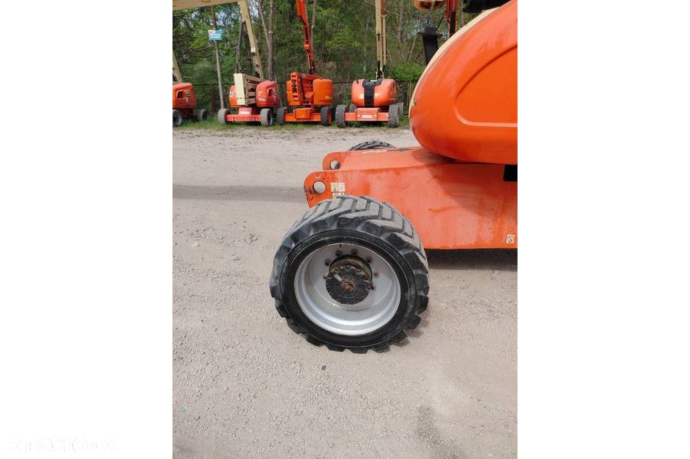 JLG 860 SJ - 12