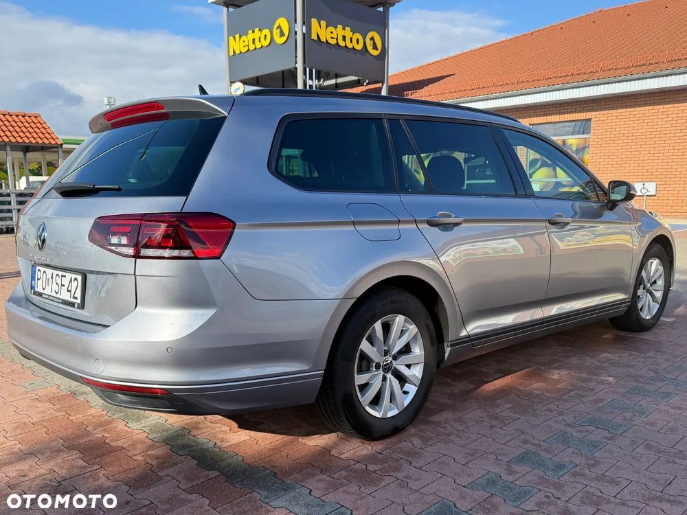 Volkswagen Passat 1.5 TSI EVO Essence DSG - 3