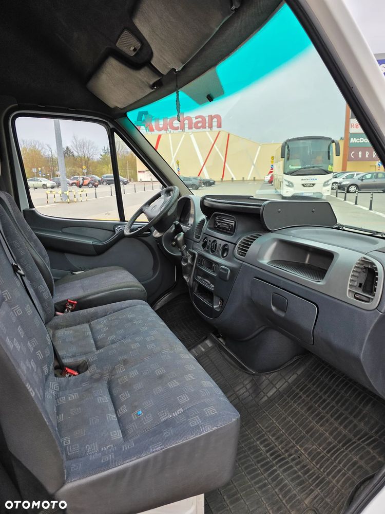 Mercedes-Benz Sprinter - 10