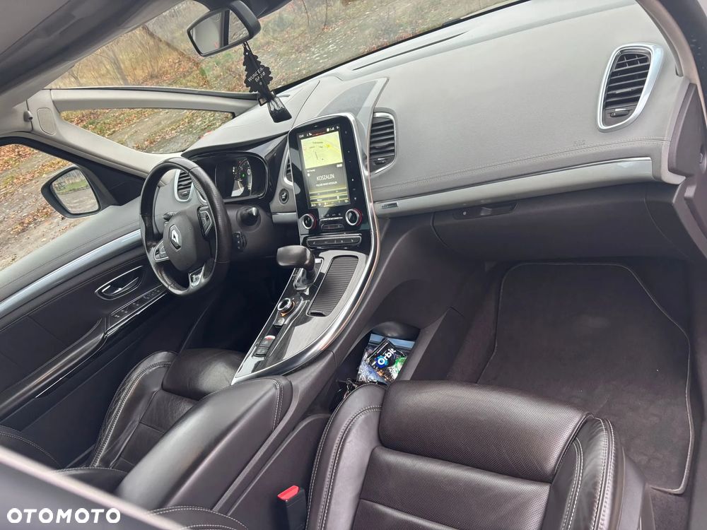 Renault Espace 1.6 dCi Energy Initiale Paris EDC 7os - 11