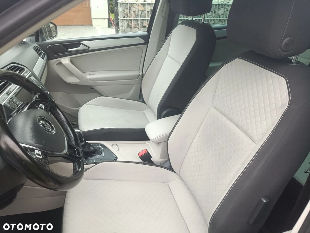 Volkswagen Tiguan 2.0 TDI SCR DSG Elegance - 12