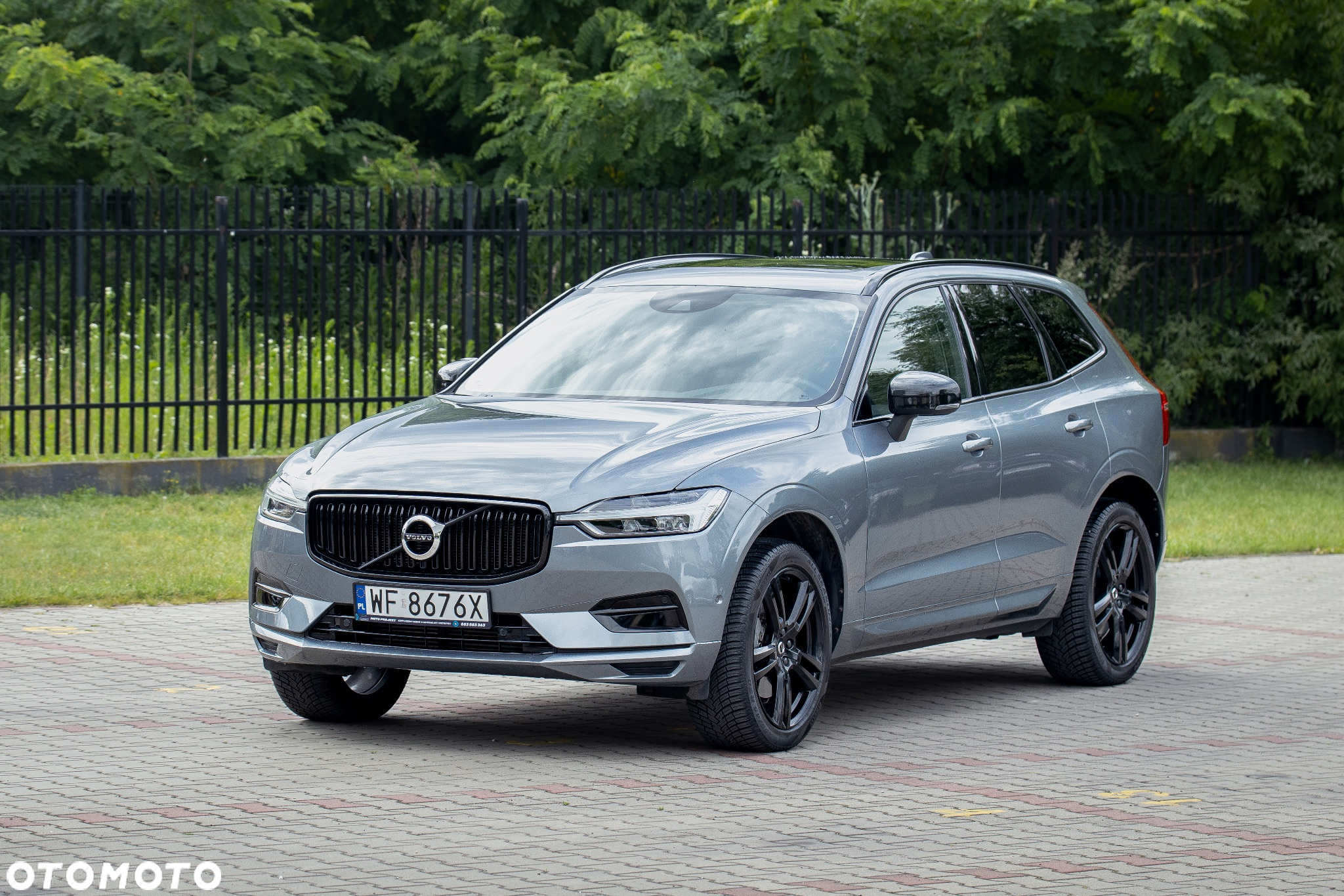 Volvo XC 60 T6 AWD Geartronic Momentum - 2