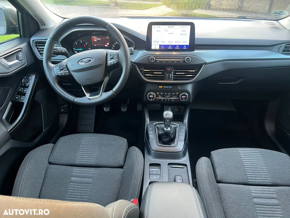 FORD Focus 2020 — imagine 21