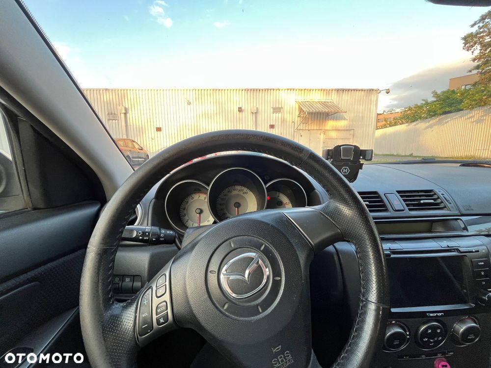 Mazda 3 - 4