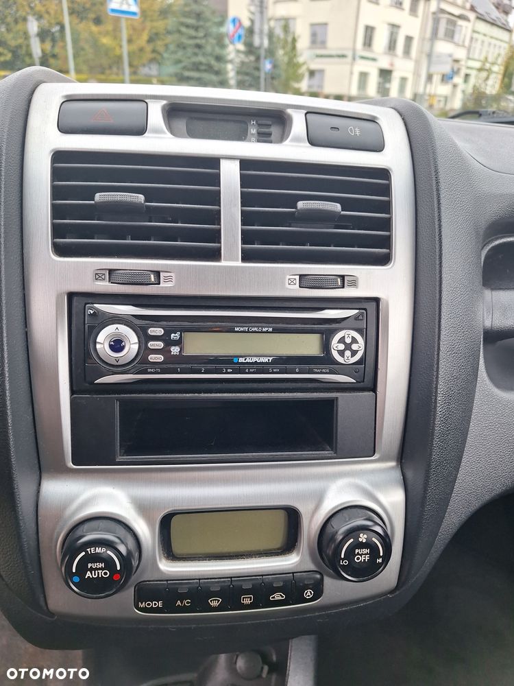 Kia Sportage 2.0 Expedition - 9