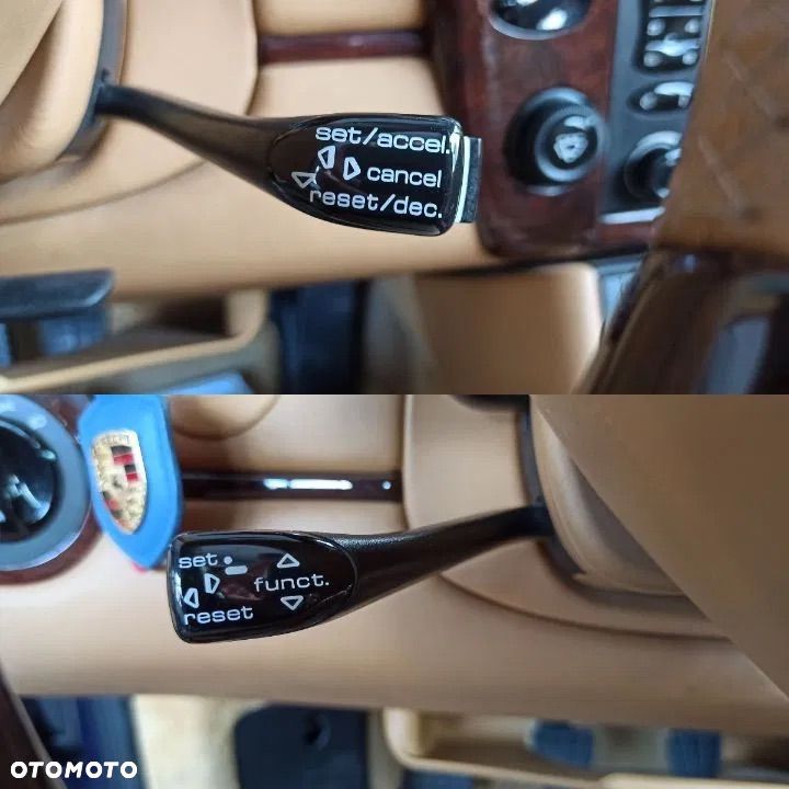 Porsche 911 Carrera 4 - 15