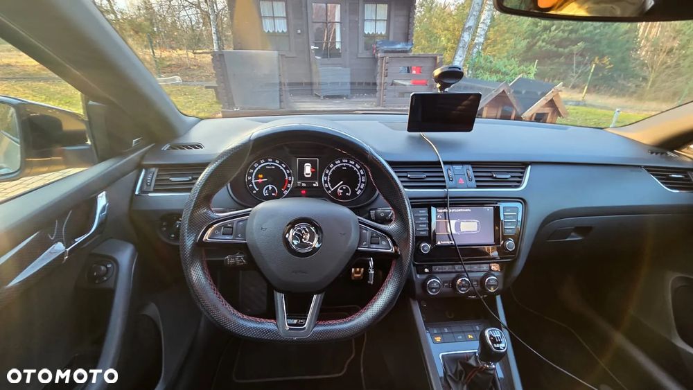 Skoda Octavia 2.0 TDI RS - 11