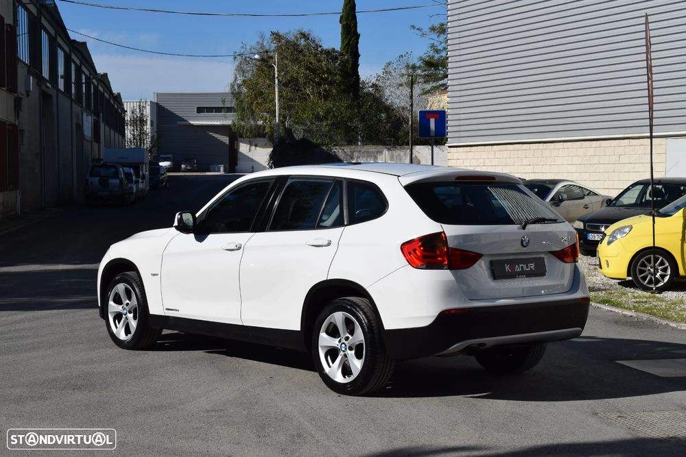 BMW X1 20 d sDrive EDynamics Line Sport - 4