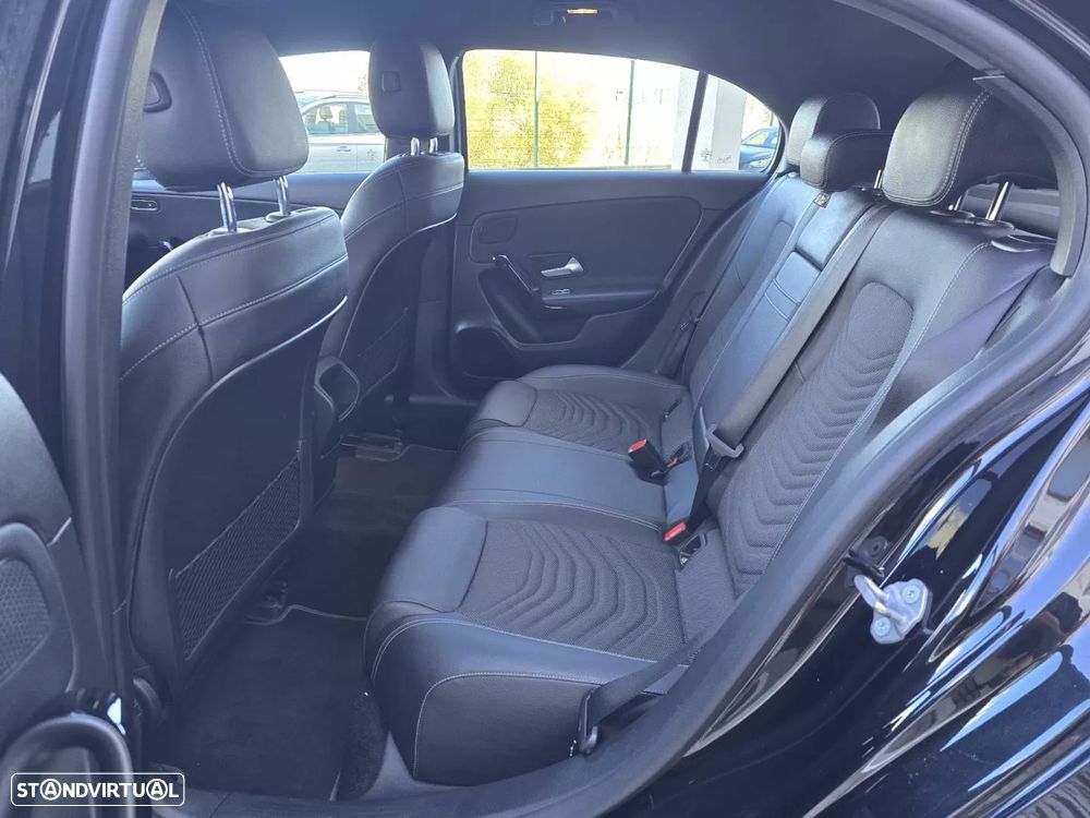 Mercedes-Benz A 200 d 4Matic 8G-DCT Advanced Progressive - 9