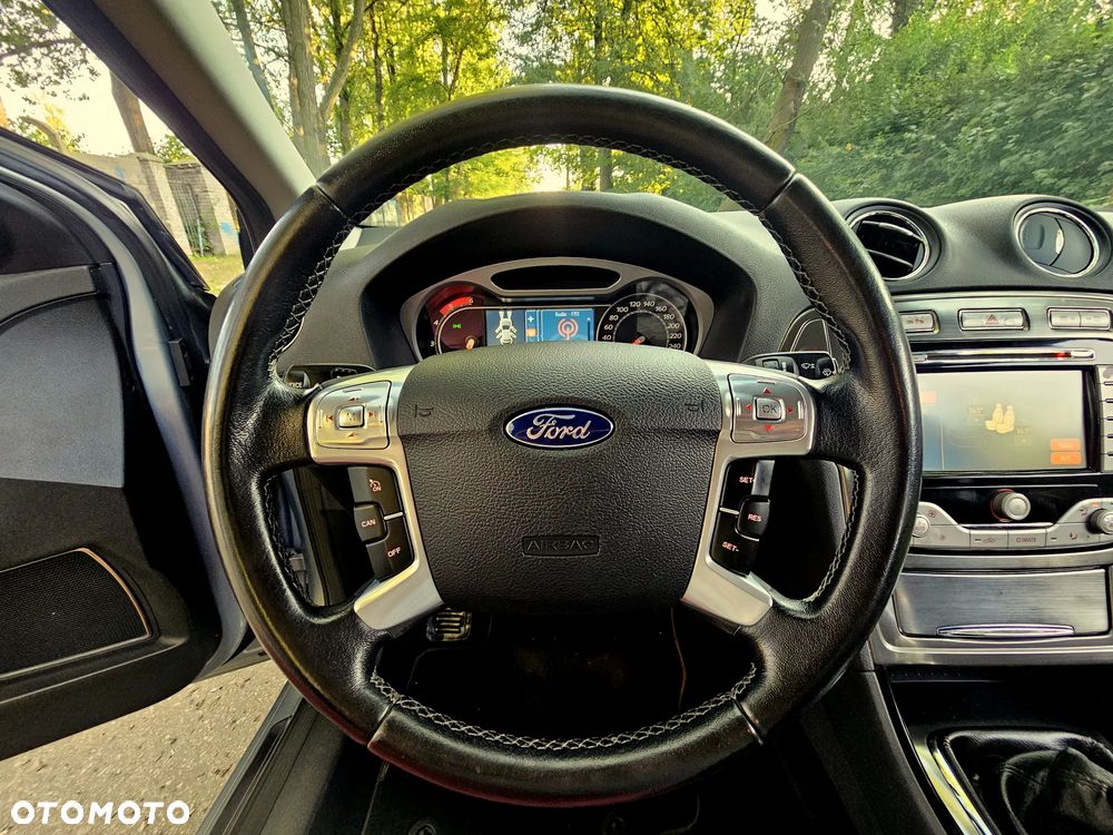 Ford Mondeo 2.0 TDCi Titanium - 15