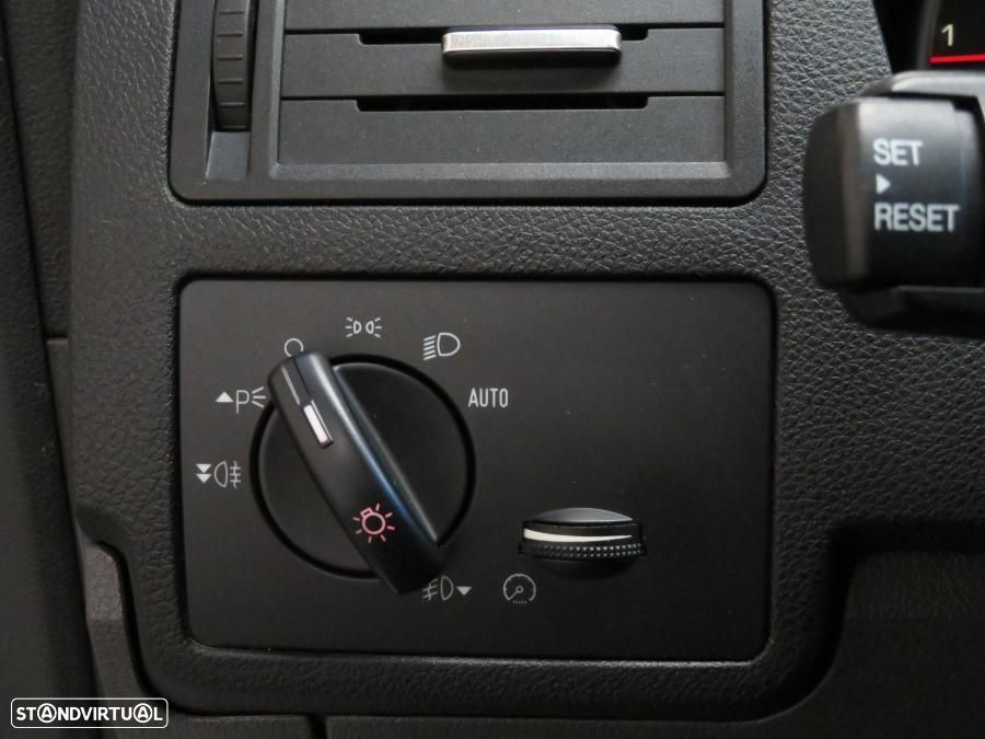 Ford Kuga 2.0 TDCi 4x4 Aut. Titanium - 13