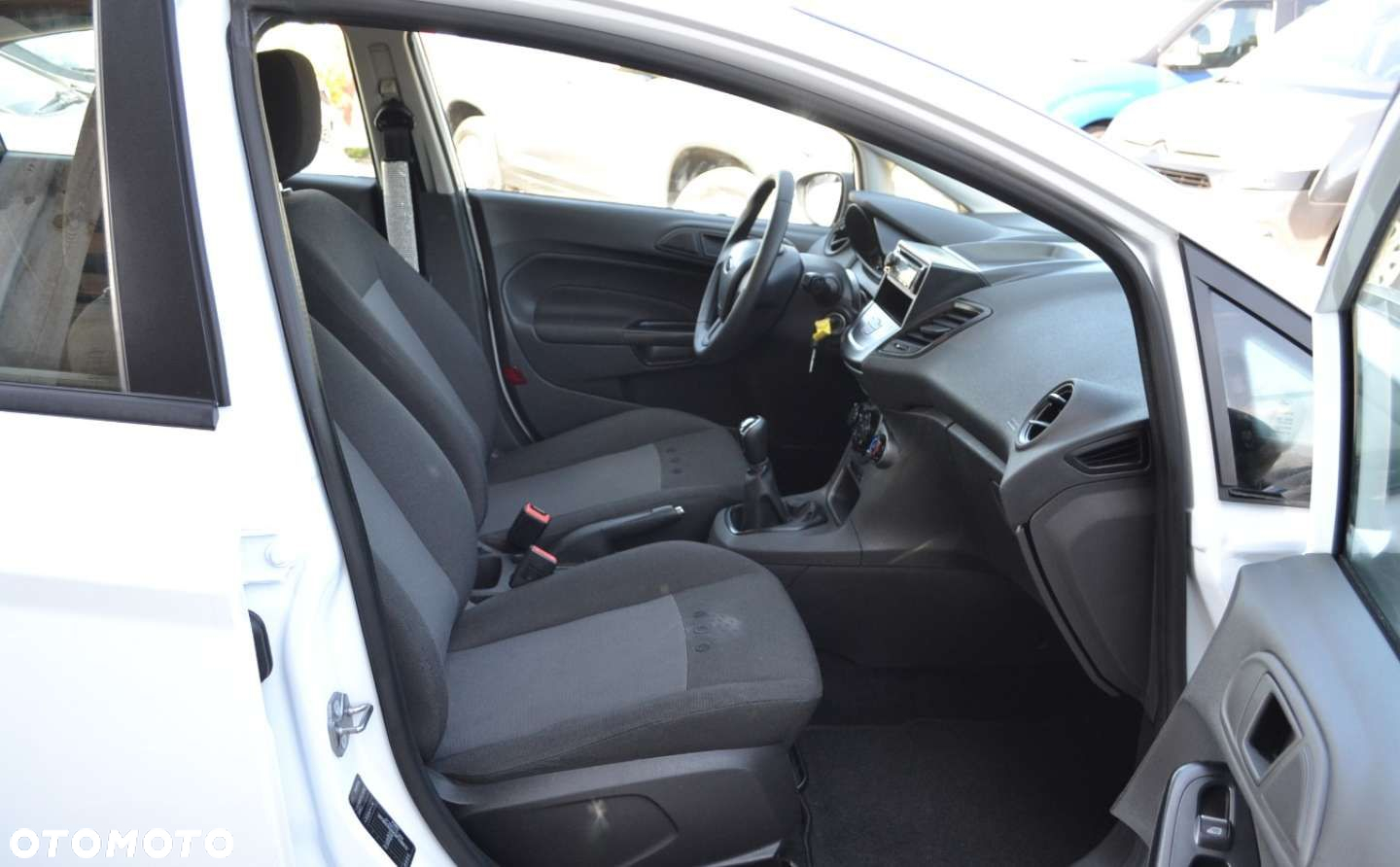 Ford Fiesta - 26