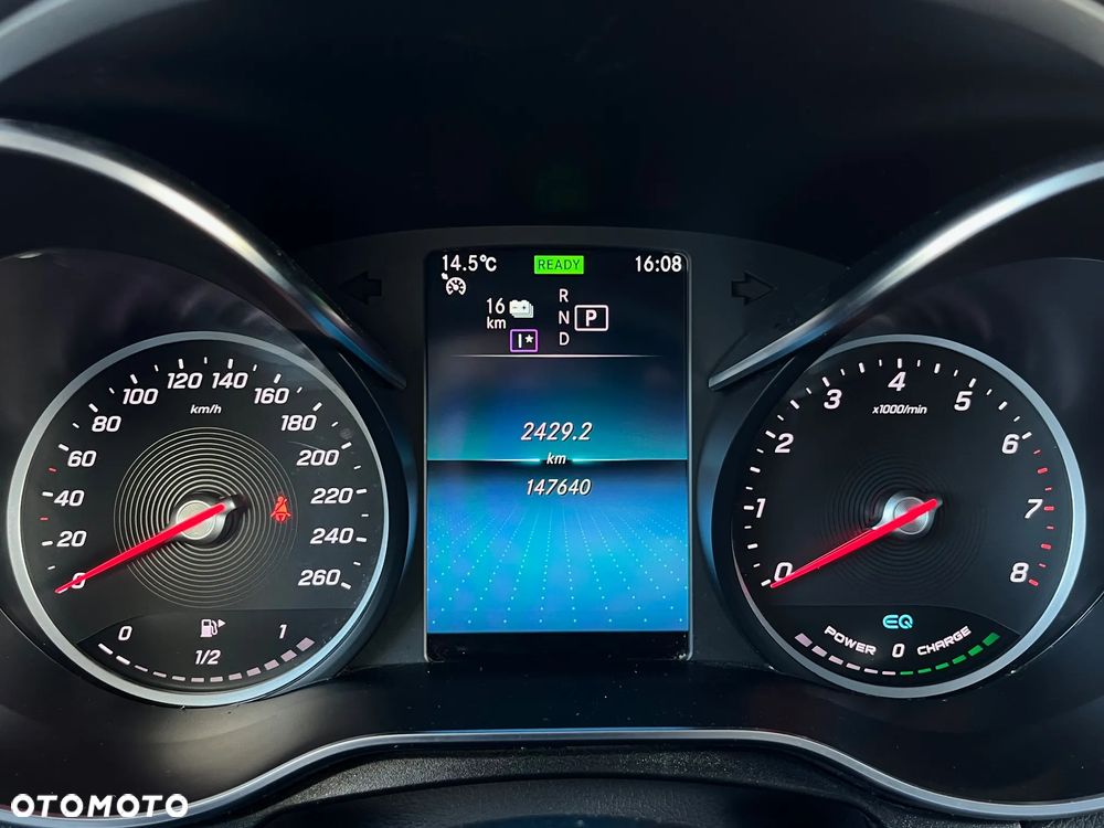 Mercedes-Benz GLC 300 e 4-Matic Avantgarde - 20