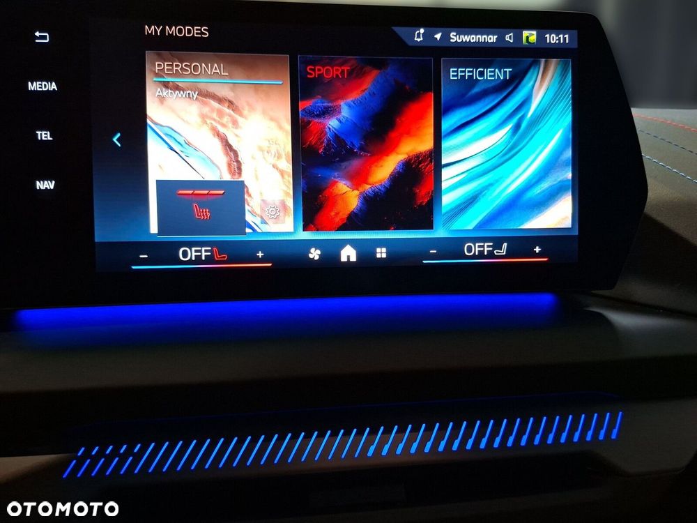 BMW Seria 1 120 mHEV - 25