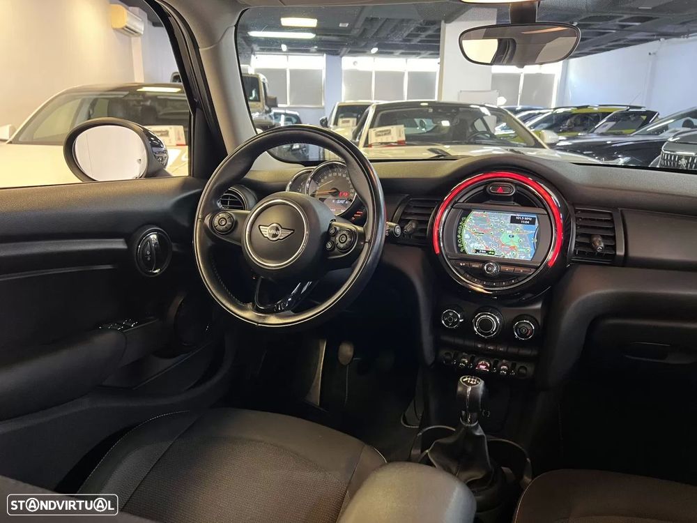 MINI 5 Portas One D - 11