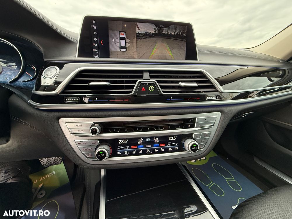 BMW Seria 7 730d xDrive - 18