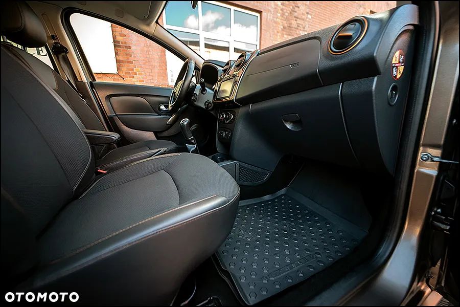 Dacia Sandero Stepway TCe 90 (S&S) Prestige - 35