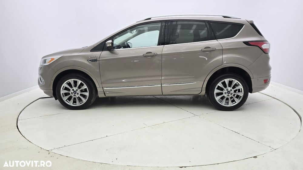 Ford Kuga - 9