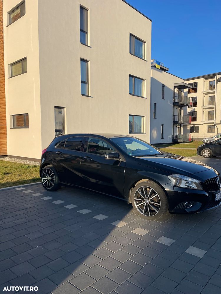 Mercedes-Benz A 180 (BlueEFFICIENCY) 7G-DCT Style - 8