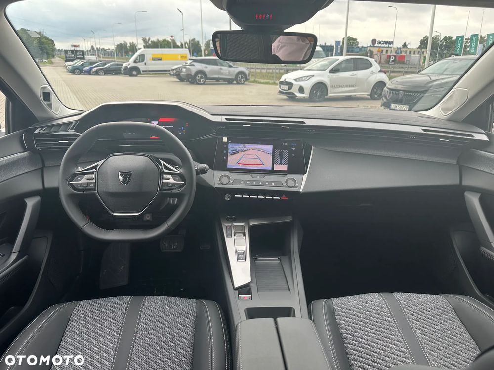 Peugeot 308 1.5 BlueHDi Allure S&S EAT8 - 11