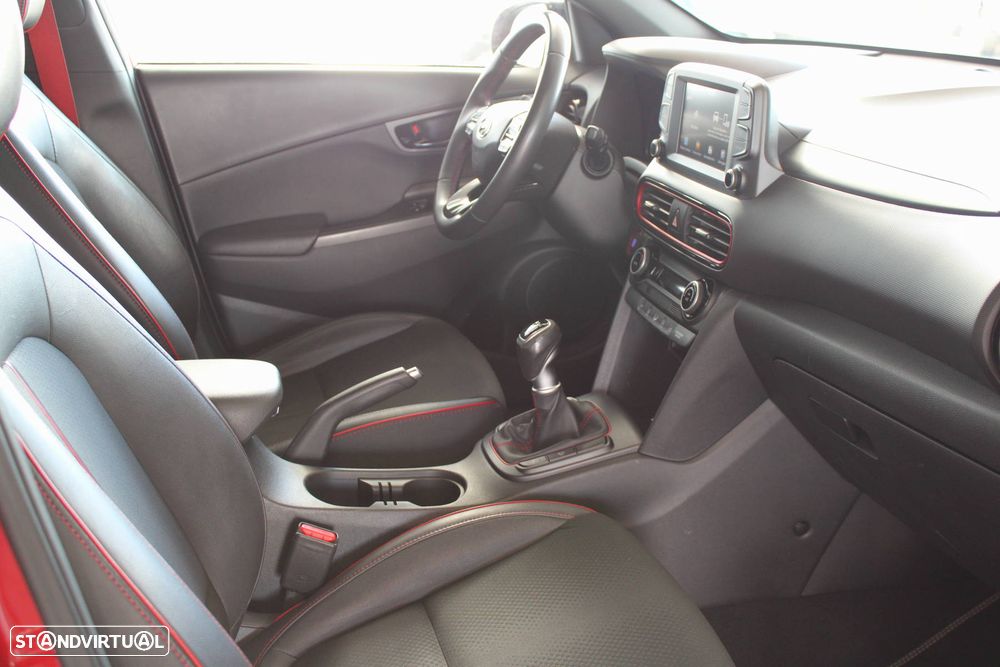 Hyundai Kauai 1.0 T-GDi Premium Tec.Preto - 10