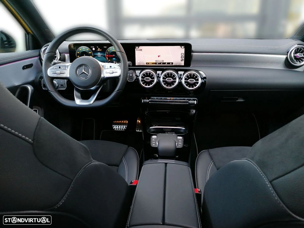 Mercedes-Benz A 250 Limousine e 8G-DCT AMG Line Advanced - 8