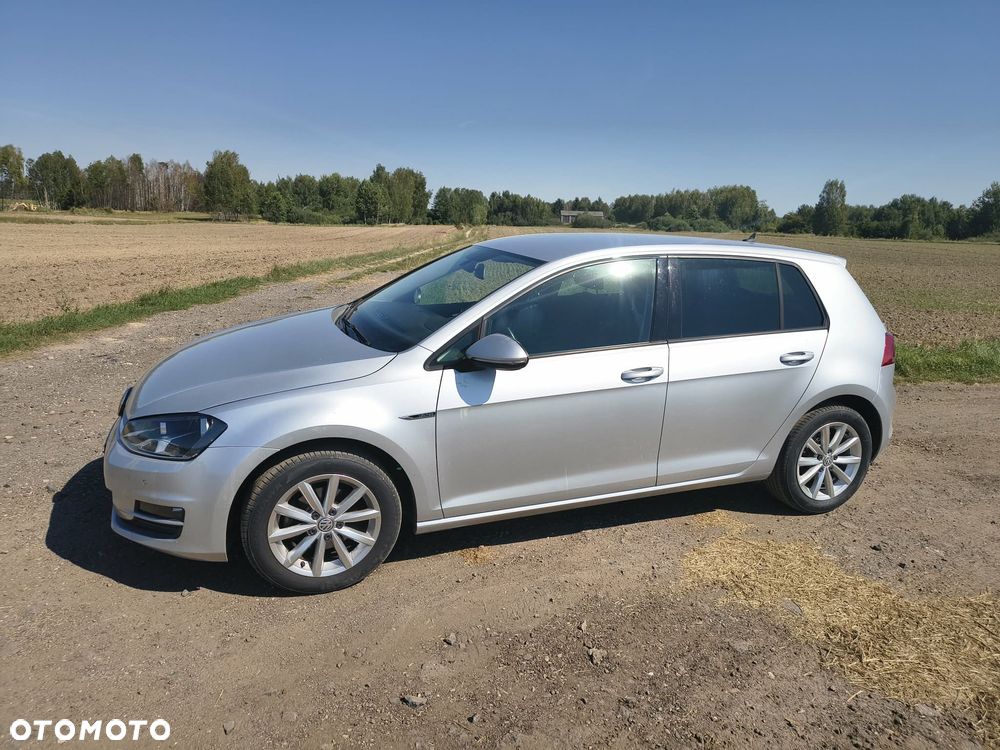 Volkswagen Golf 1.2 TSI BMT Comfortline - 5