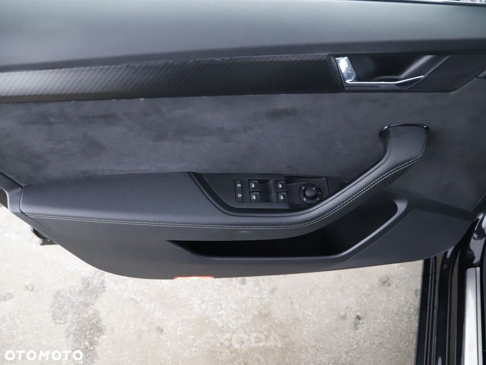 Skoda Superb 2.0 TDI SCR 4x4 Sportline DSG - 14