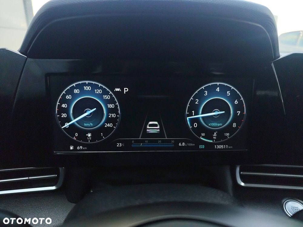 Hyundai Elantra - 24