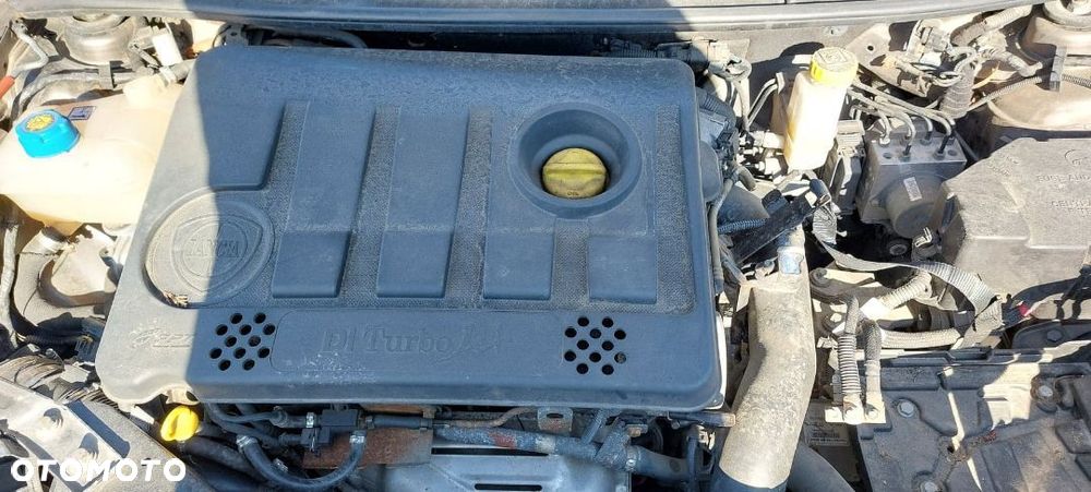 LANCIA delta 1,8 di turbo 200km rozrusznik - 1
