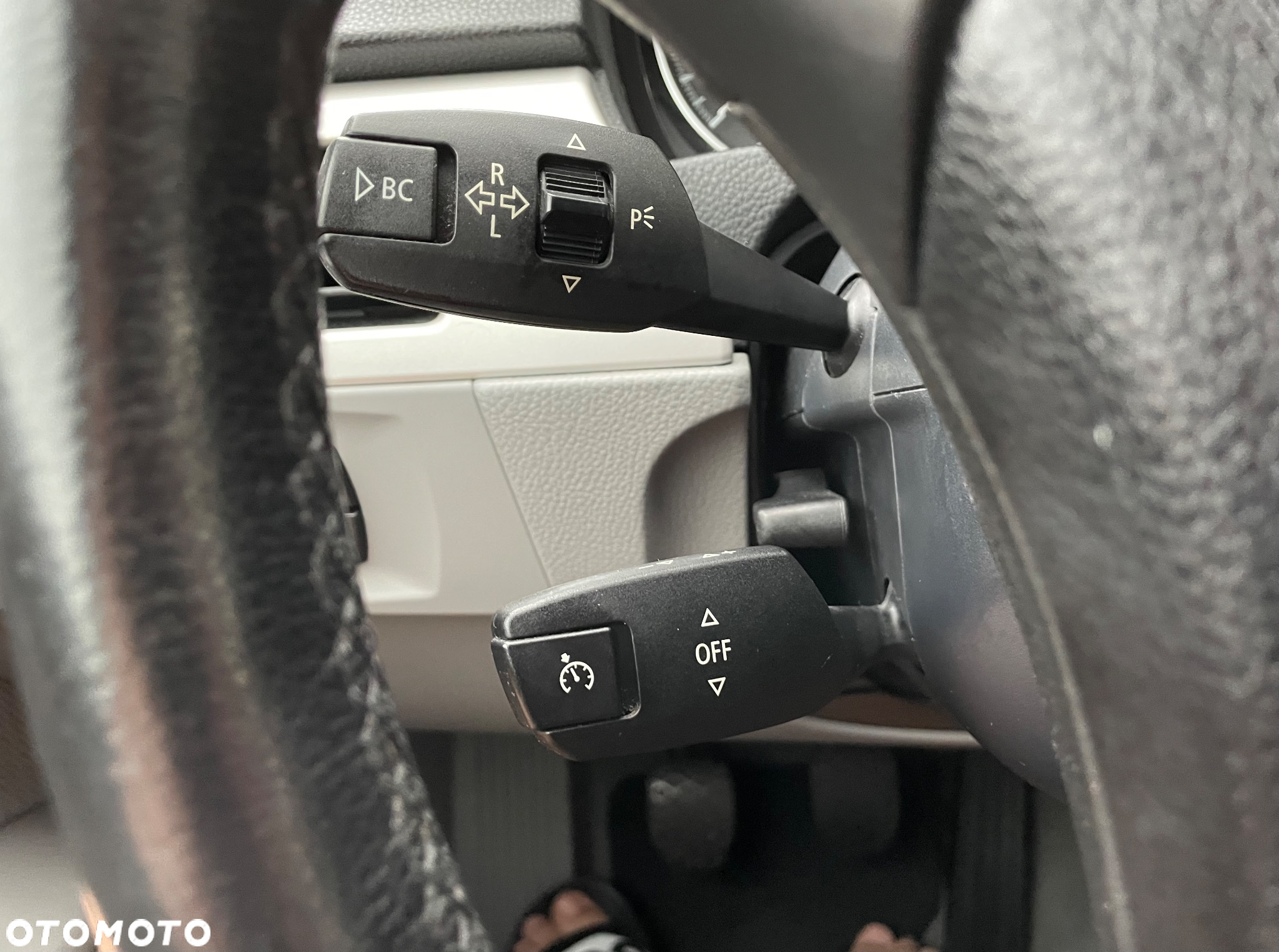 BMW Seria 3 318i Touring Edition Exclusive - 23