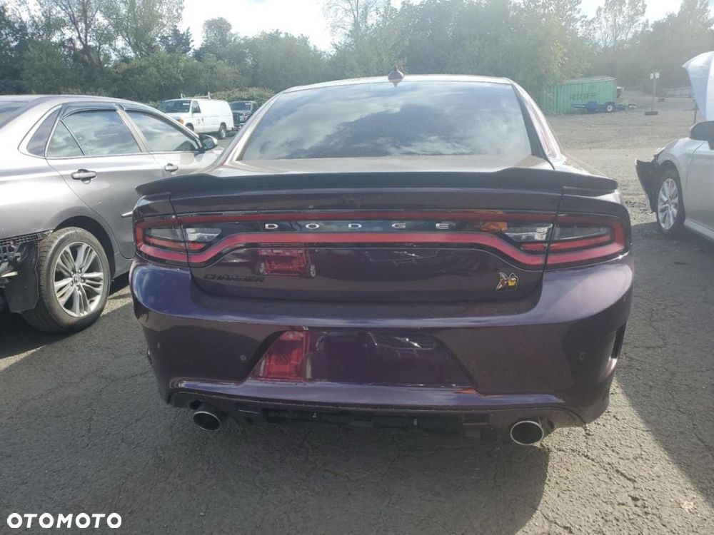 Dodge Charger - 5