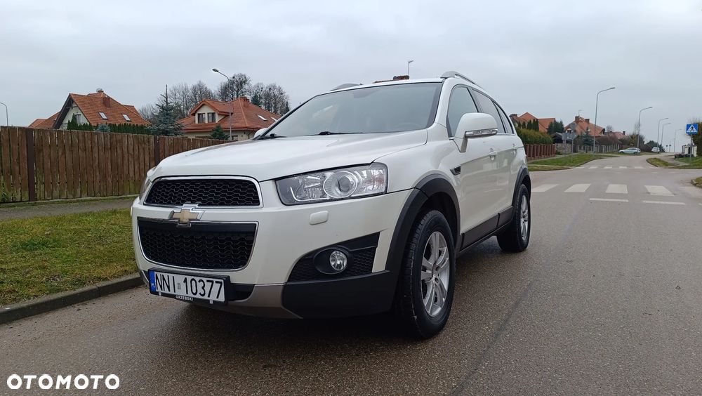Chevrolet Captiva 2.2 D LT+ - 14