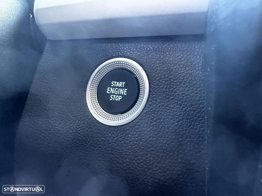 Renault Zoe (c/ Bateria) Limited 50 - 23