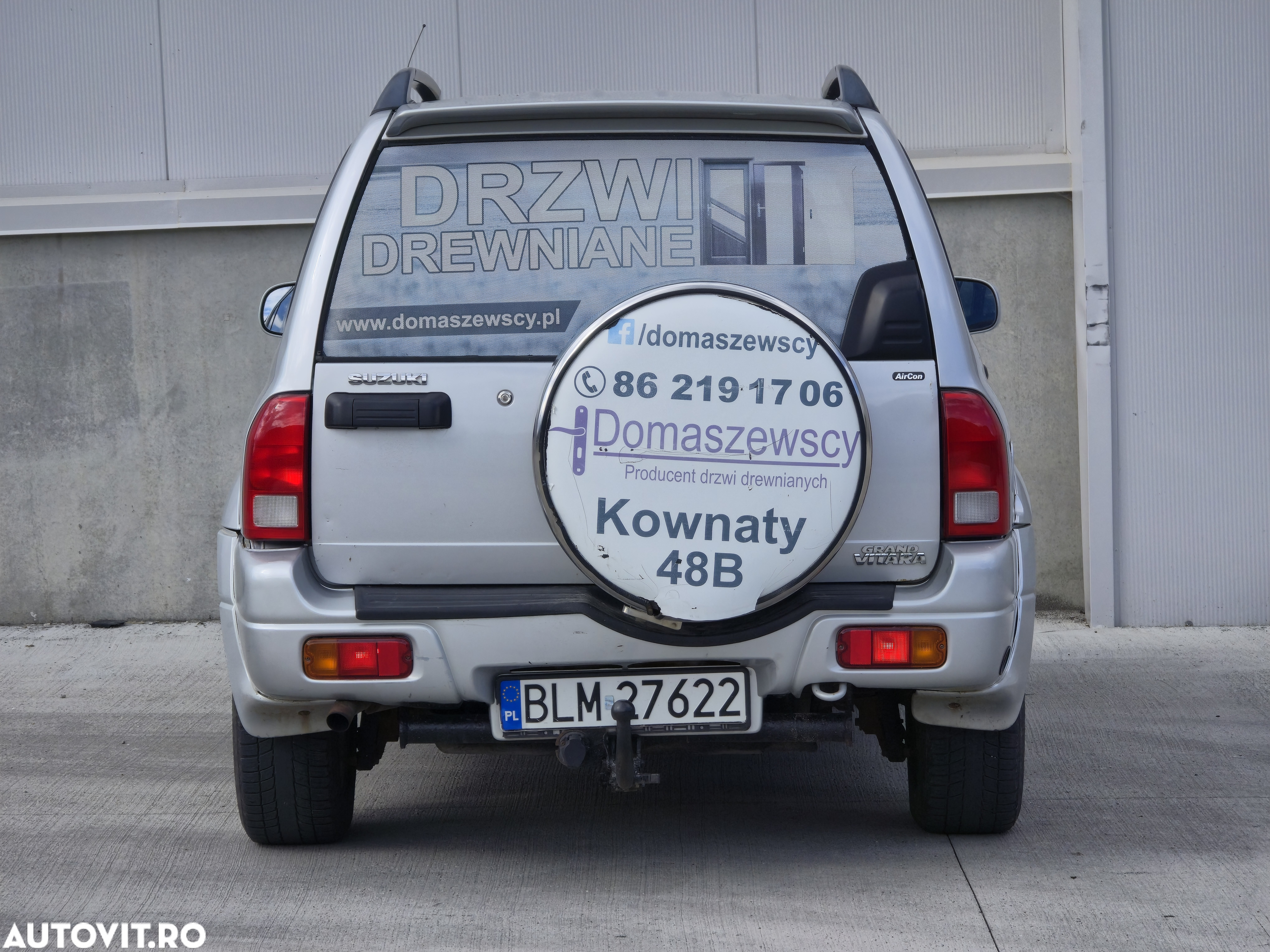 Suzuki Grand Vitara 2.0i - 18