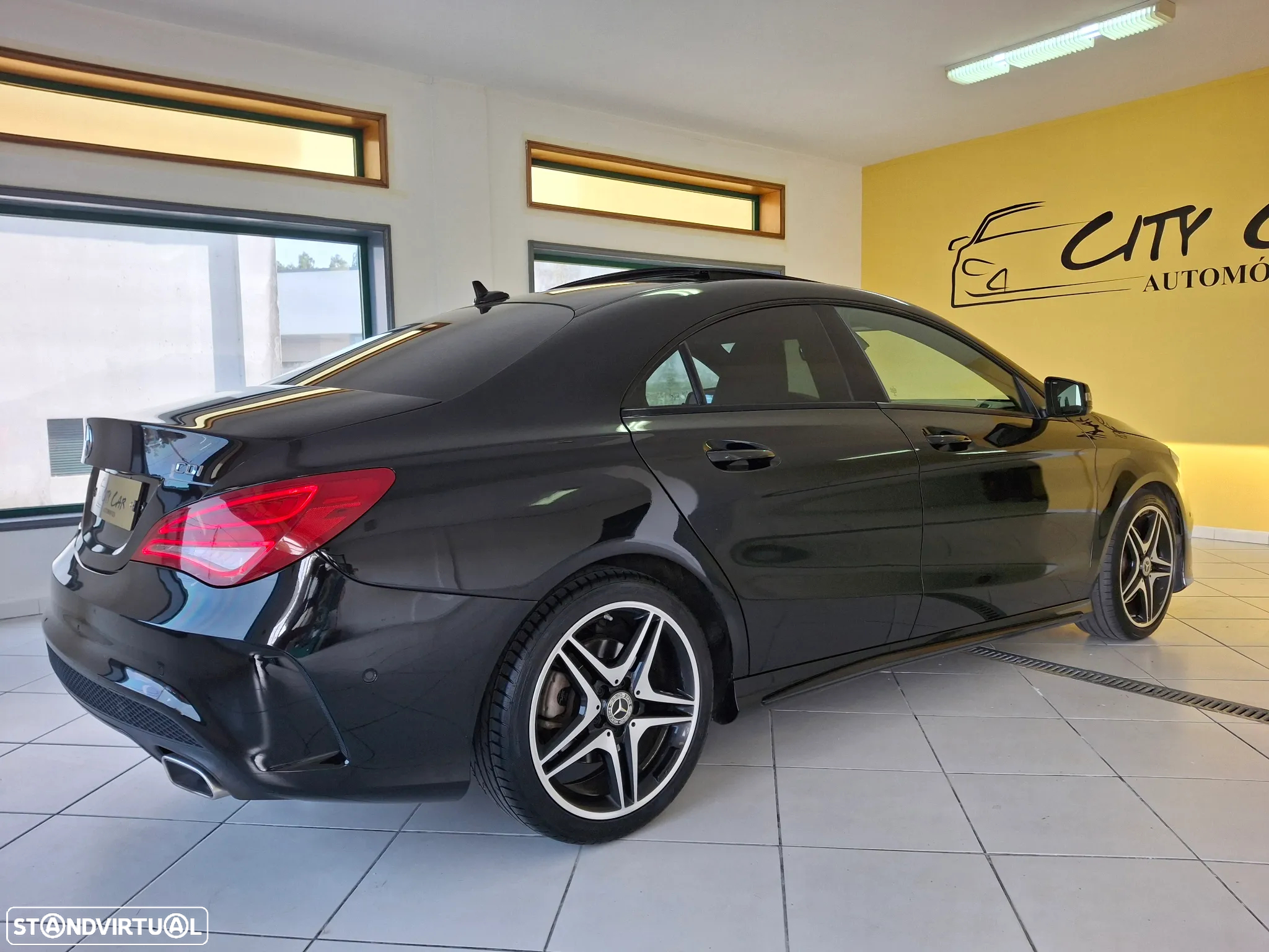 Mercedes-Benz CLA 220 - 6