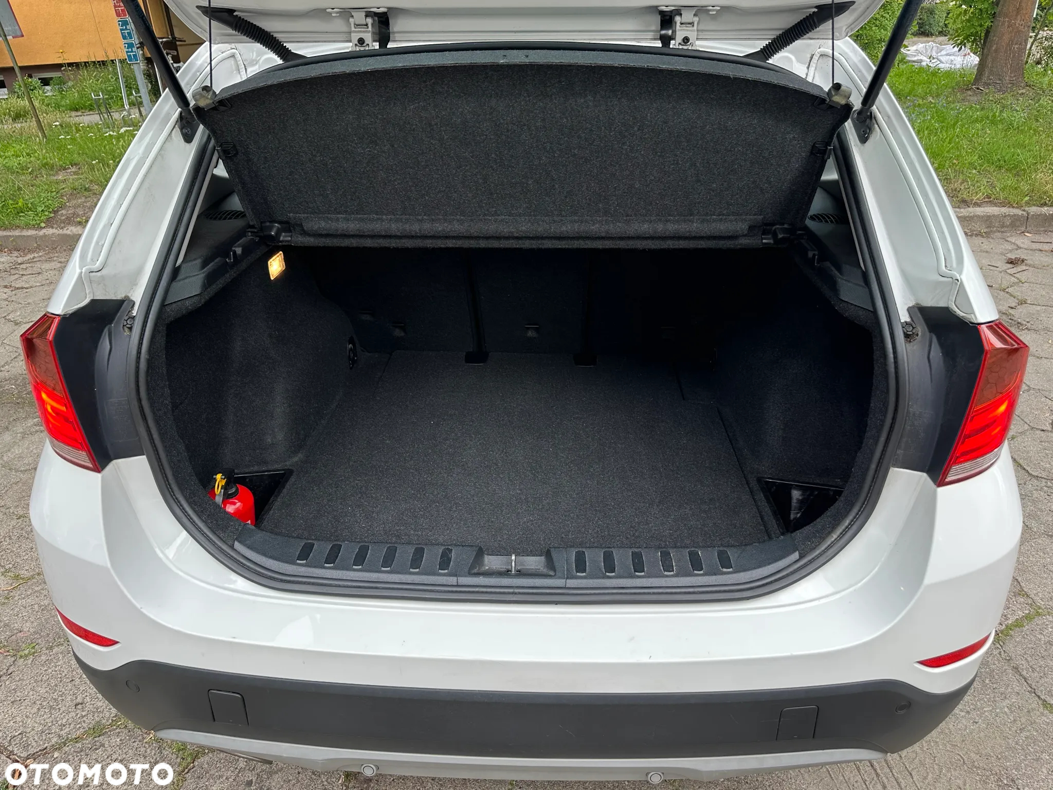BMW X1 sDrive16d - 15
