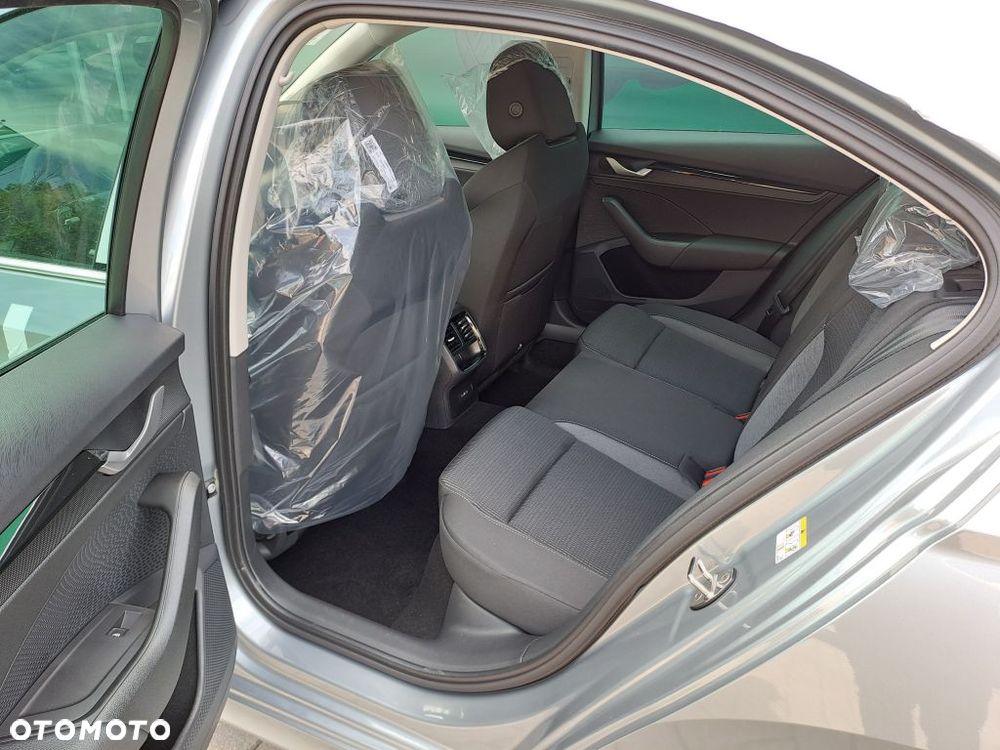 Skoda Octavia 1.5 TSI Drive Selection - 6