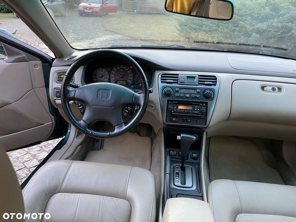 Honda Accord - 9