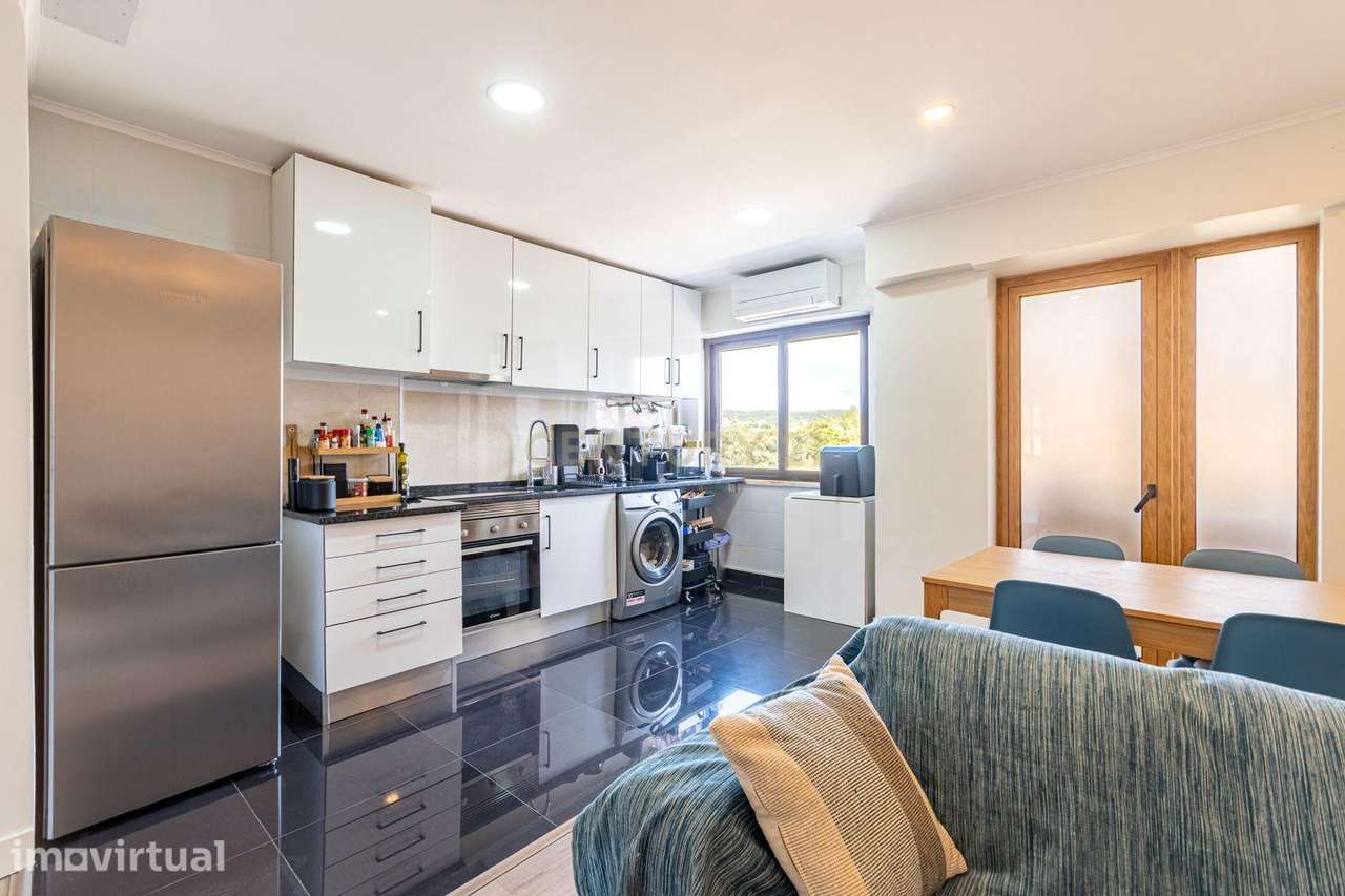 Apartamento T2 em Queluz, Sintra com Varandas - Grande imagem: 3/21