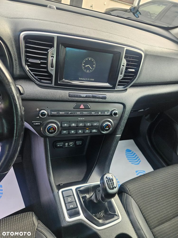 Kia Sportage 1.7 CRDI 2WD Dream-Team Edition - 10