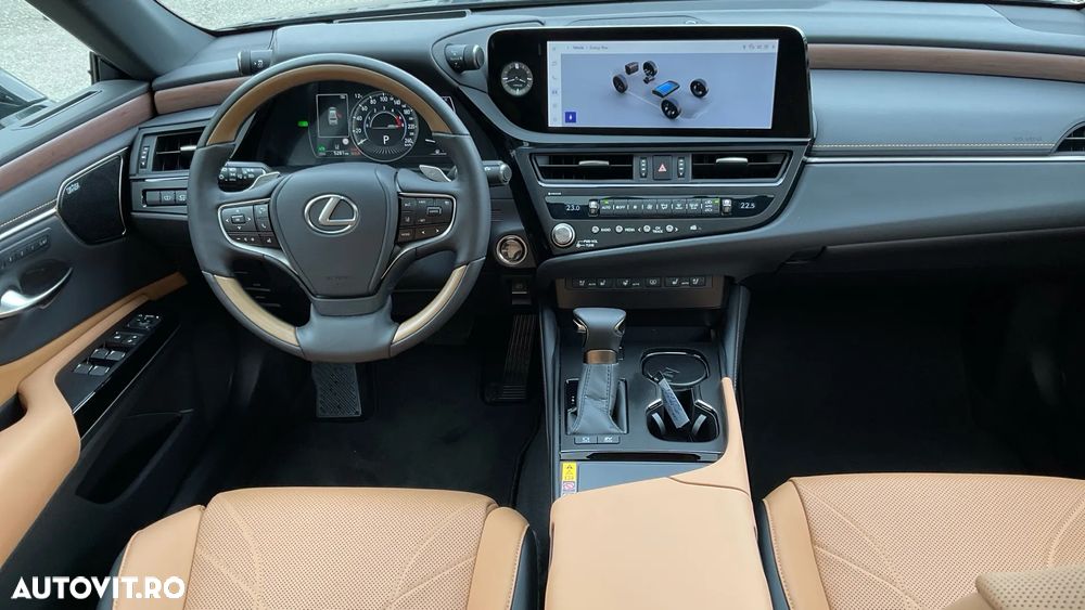 Lexus Seria ES 300h 2.5 TNGA HV 25H- 4X2 CVT Luxury - 15