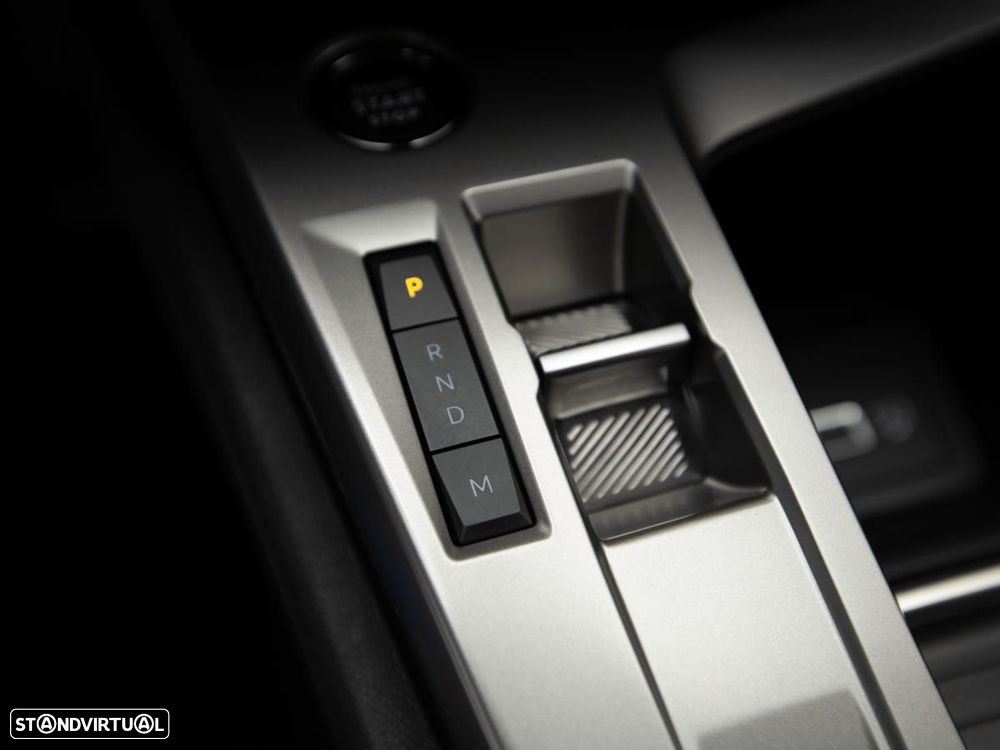 Peugeot 308 1.5 BlueHDi Allure EAT8 - 19