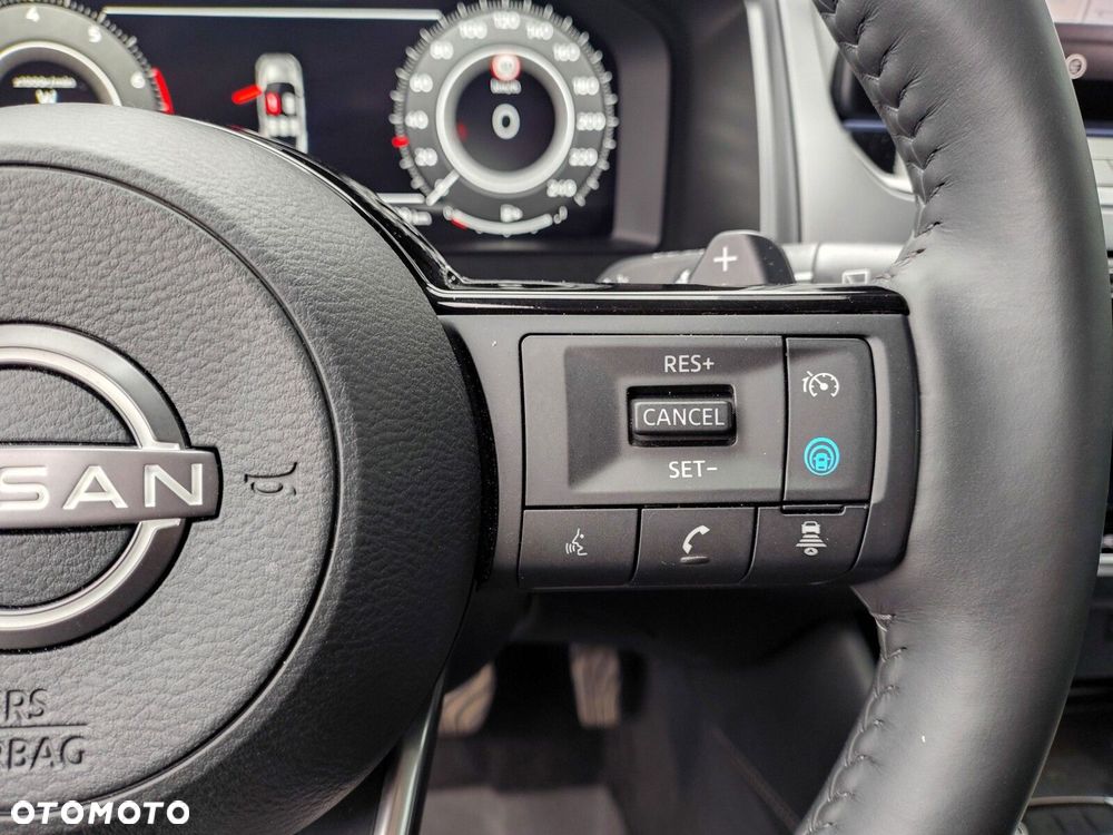 Nissan Qashqai 1.3 DIG-T mHEV N-Connecta Xtronic - 19