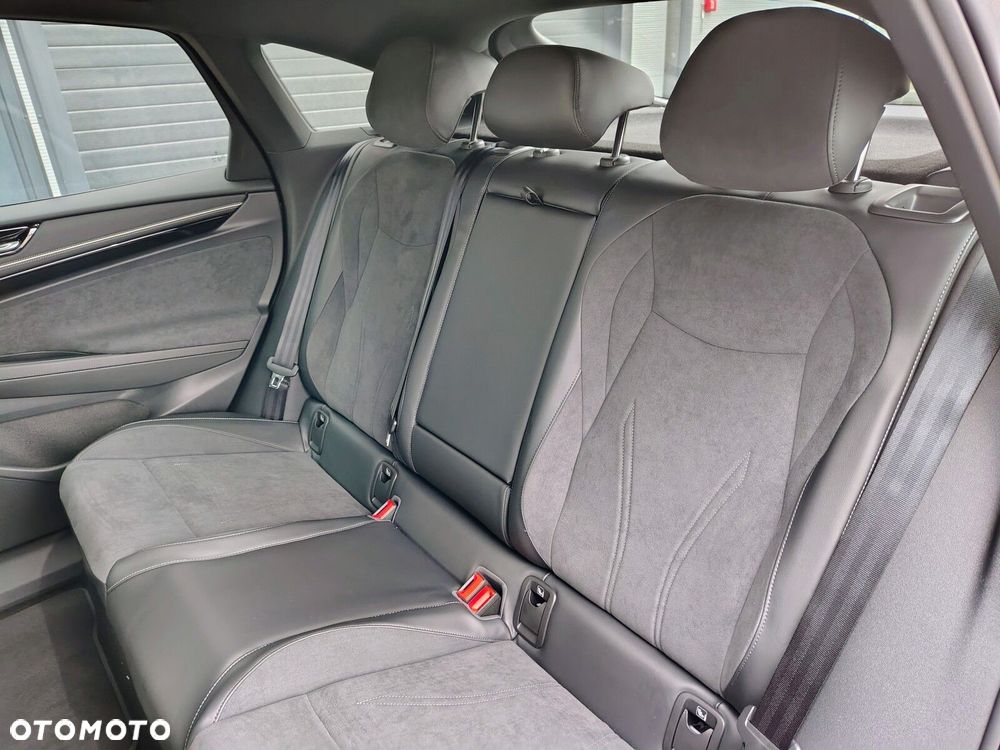 Volkswagen ID.7 - 28