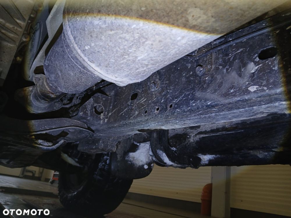 Mitsubishi L200 2.5 DID DC Intense + HP - 6