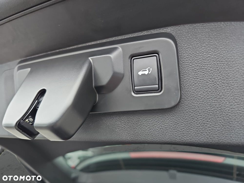 Renault Austral 1.2 E-Tech Full Hybrid 200 Iconic MMT - 25