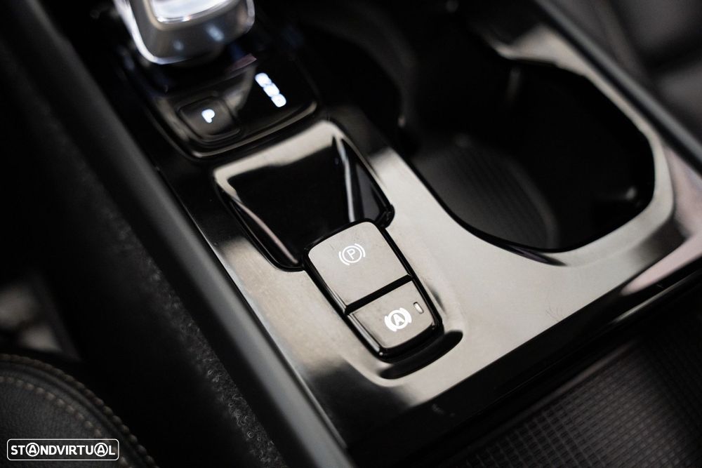 Volvo XC 40 1.5 T5 PHEV Inscription - 22