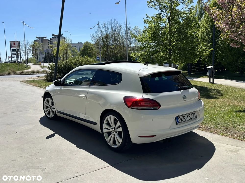 Volkswagen Scirocco 2.0 TDI - 5