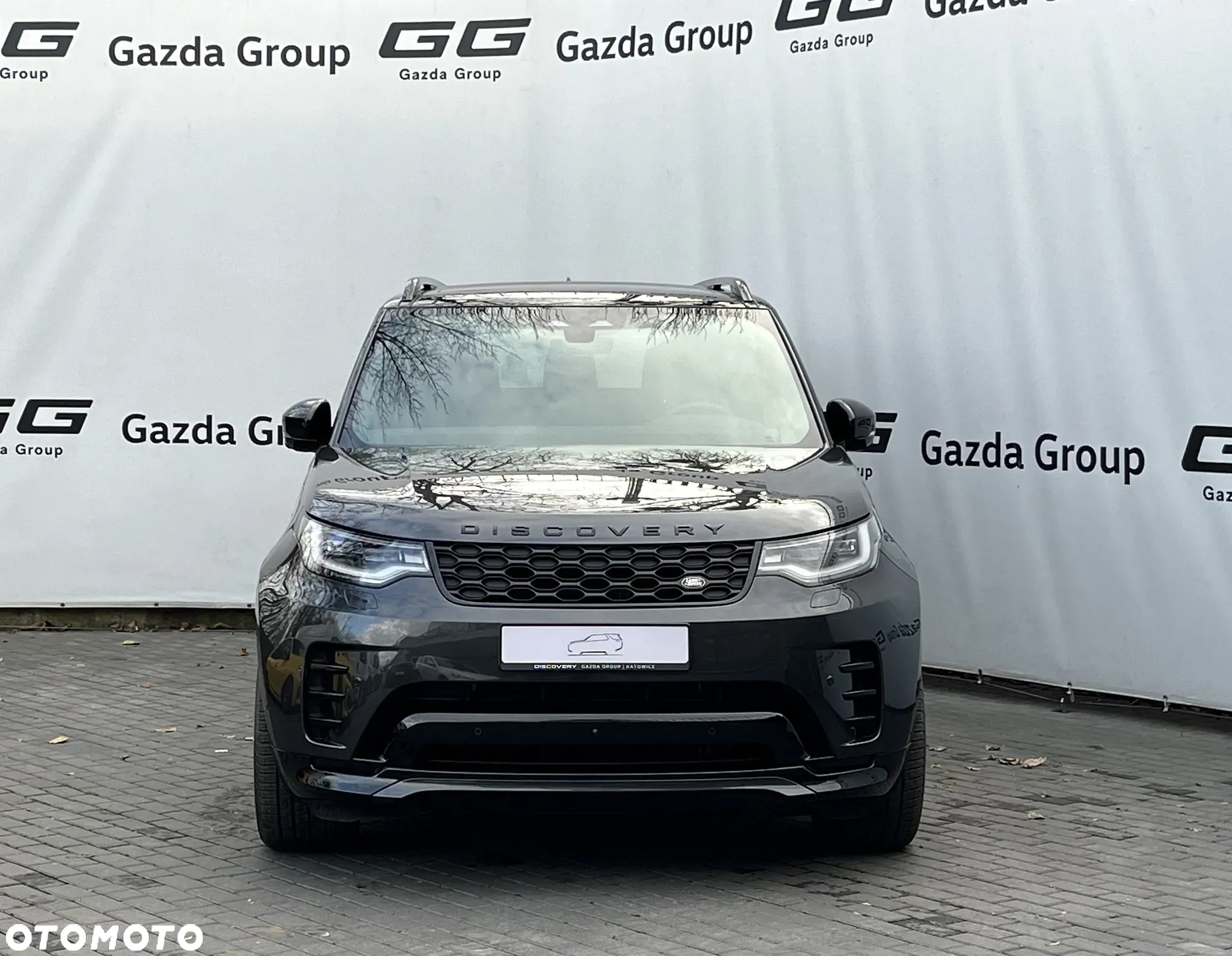 Land Rover Discovery D350 Dynamic HSE - 13